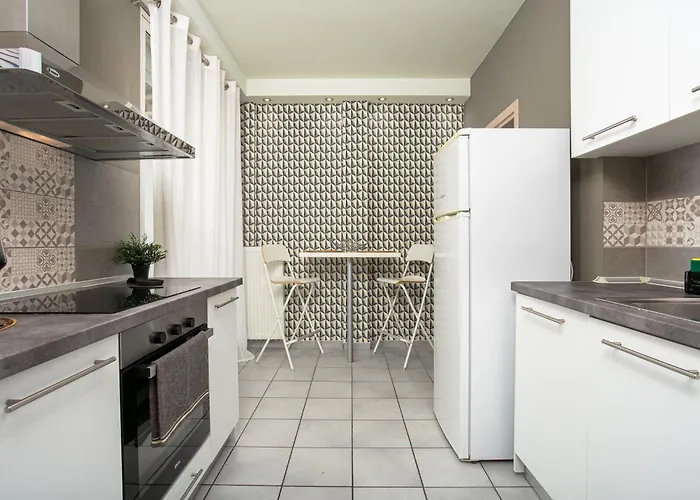 Elysium House Bright Floor With Terrace Location * Thessaloniki