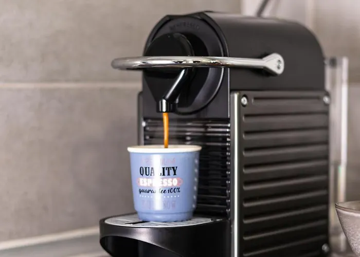 Elysium House Bright Floor With Terrace Location *