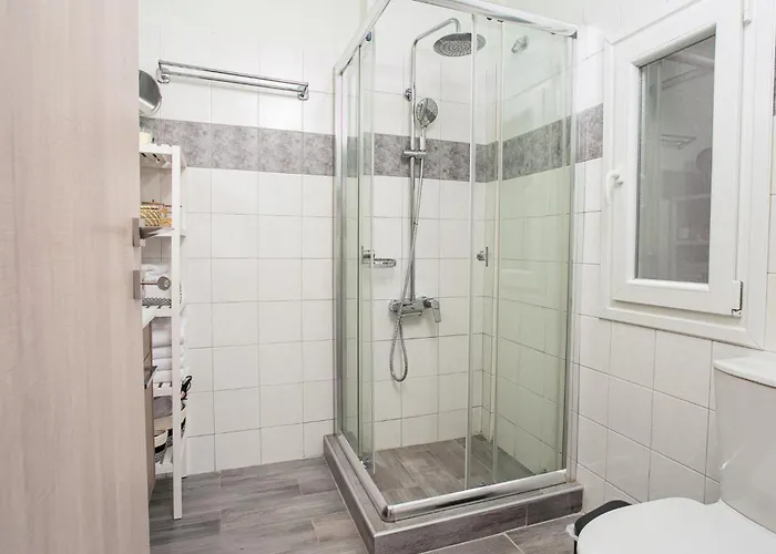 Elysium House Bright Floor With Terrace Location Apartament Saloniki